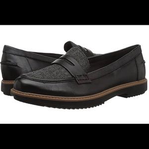 Clarks Collection Cushion Soft Black/Gray Tweed Slip on Loafer - 8